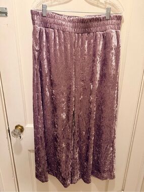 A New Day Crushed Velvet Wide Leg Pant L
